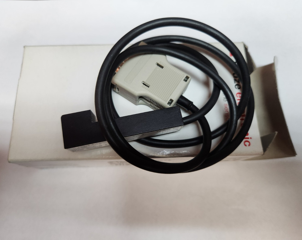 Leuze Electronic RK 759/2.5 Sensor