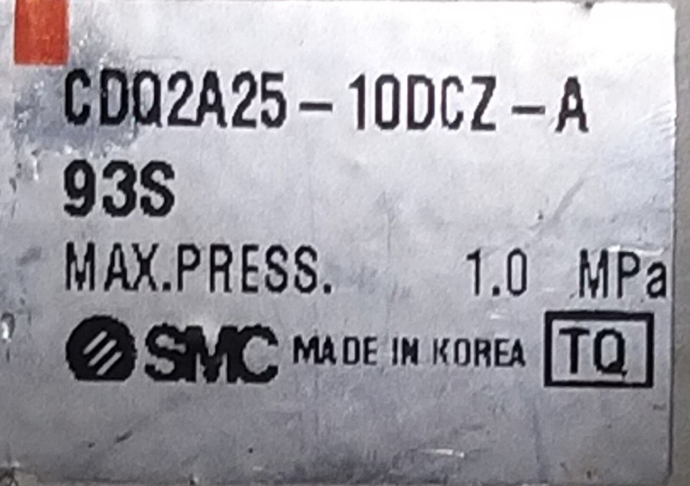 SMC CDQ2A25-10DCZ-A 圆筒式真空吸尘器, 二手-