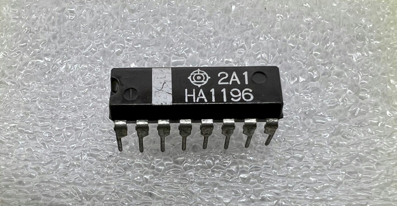 HA1196 Hitachi IC PLL FM Stereo Demodulator Free Shipping