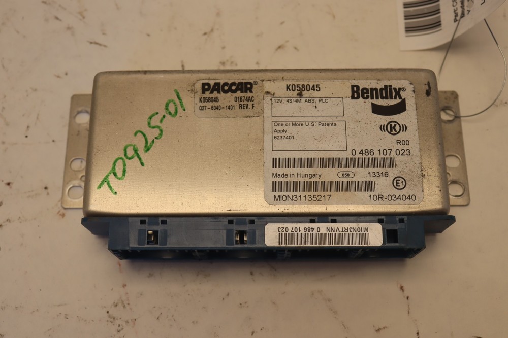 2013-2021 PETERBILT 579 BRAKE BENDIX ABS CONTROL MODULE UNIT K058045 OEM