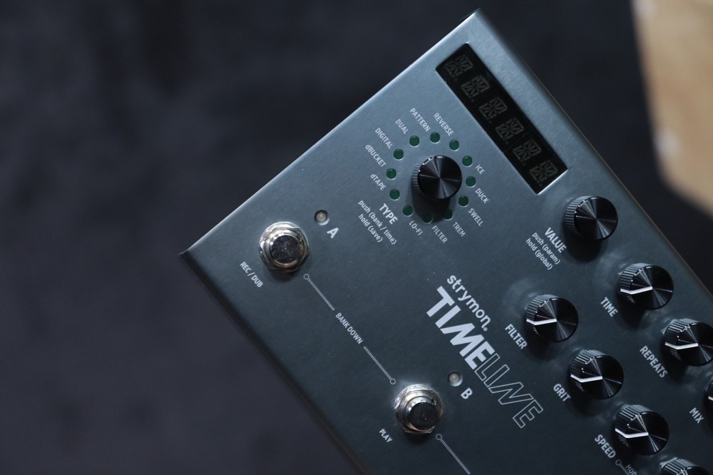 Strymon TimeLine Multidimensional Delay 12 Delay Machines Effect Pedal w/Box