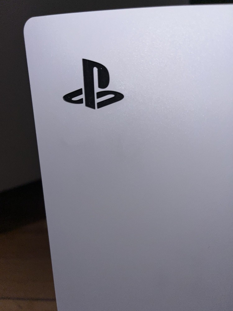 Sony PS5 Disc Console Bundle Controller Dock Remote Cables Tested