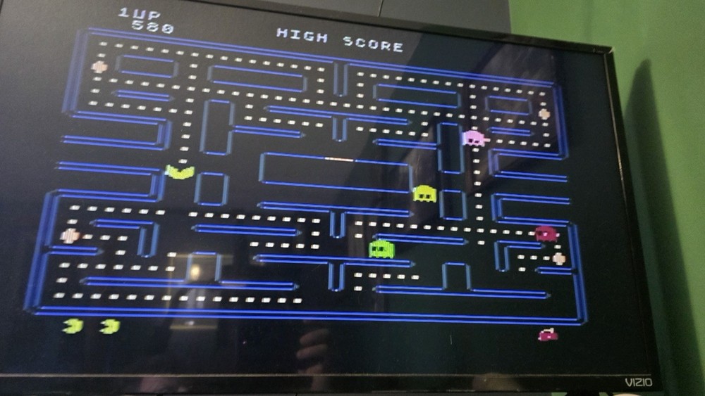 Vintage Atari 65XE Computer TESTED WORKS *READ*