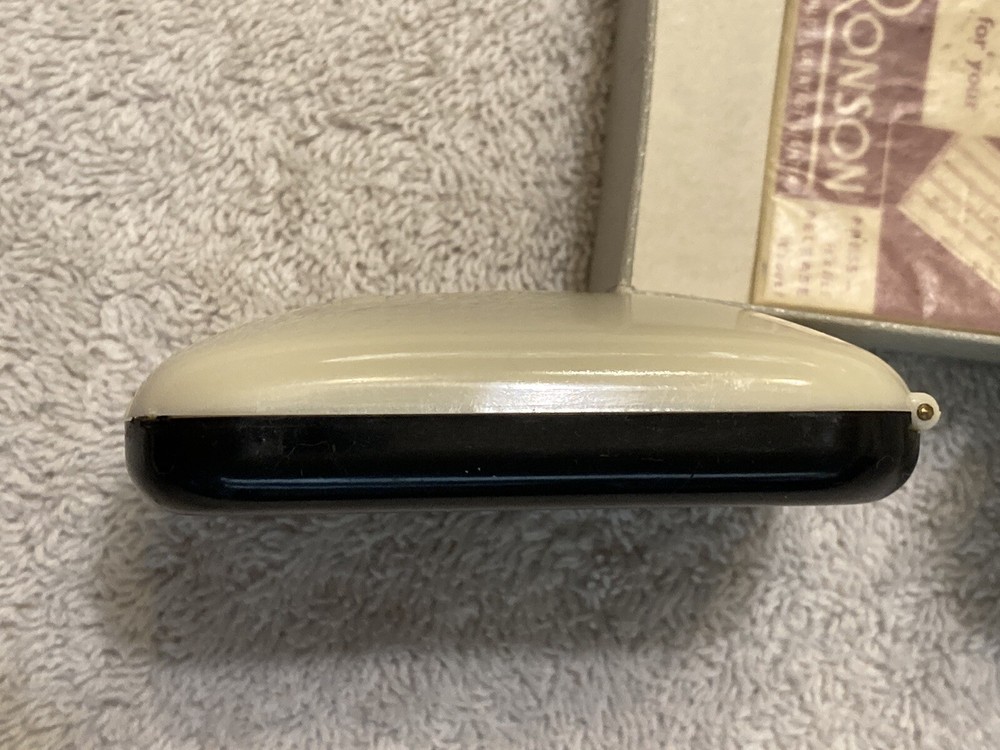VINTAGE RONSON FLO-LINE CHROME LIGHTER BAKELITE CASE AND BOX NO LIGHTER