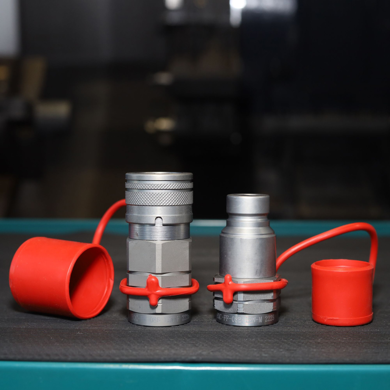 1/2″ Flat Face Hydraulic Quick Couplers Set - 3/4″ NPT Thread