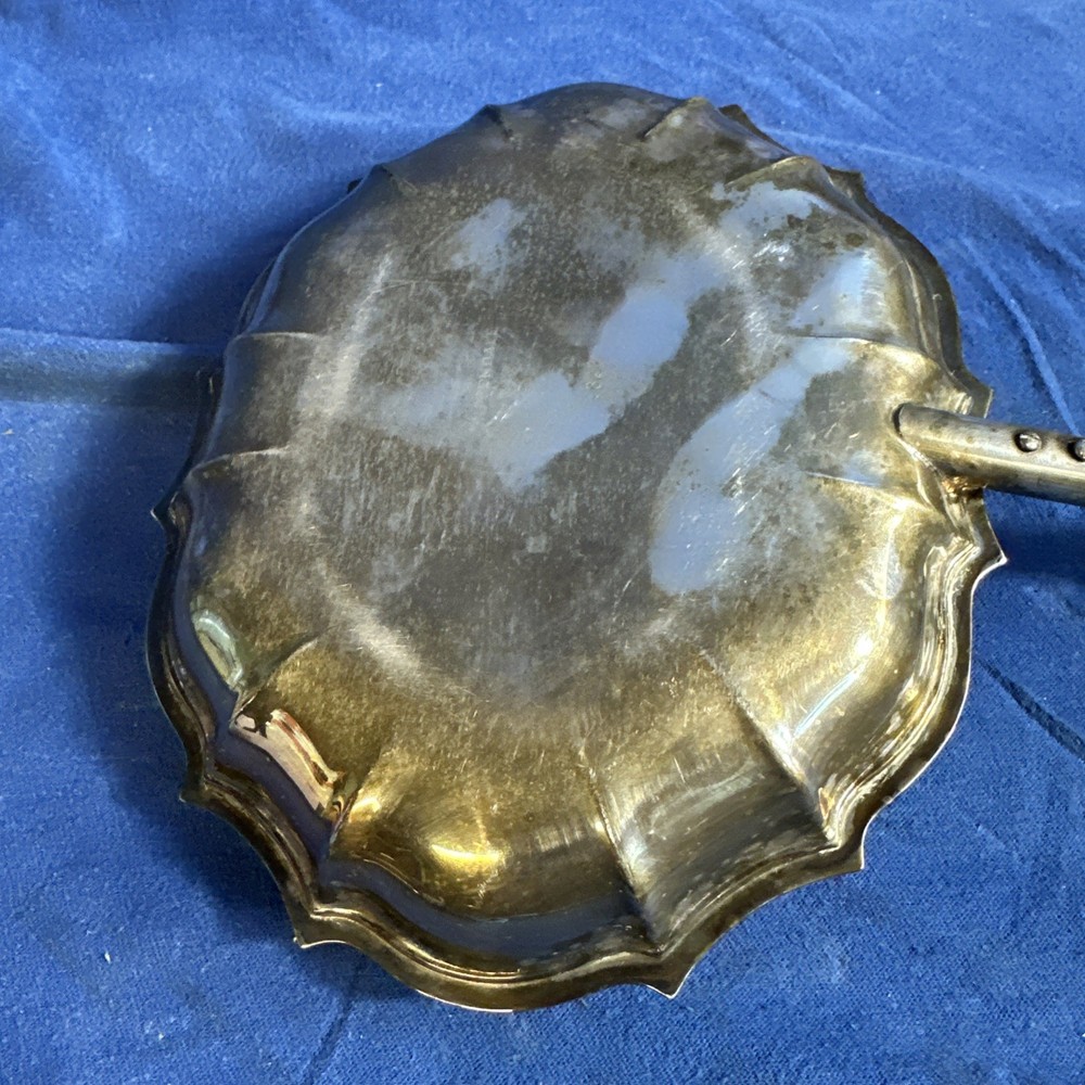 CHIPPENDALE INTERNATIONAL SILVER CO. #6323 SILVER PLATE SILENT BUTLER.