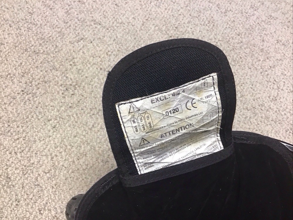 Oceanic BCD Size M-M/L (8-10)