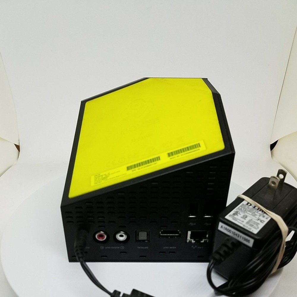 D-Link Boxee Box Digital HD Media Streamer With Adapter