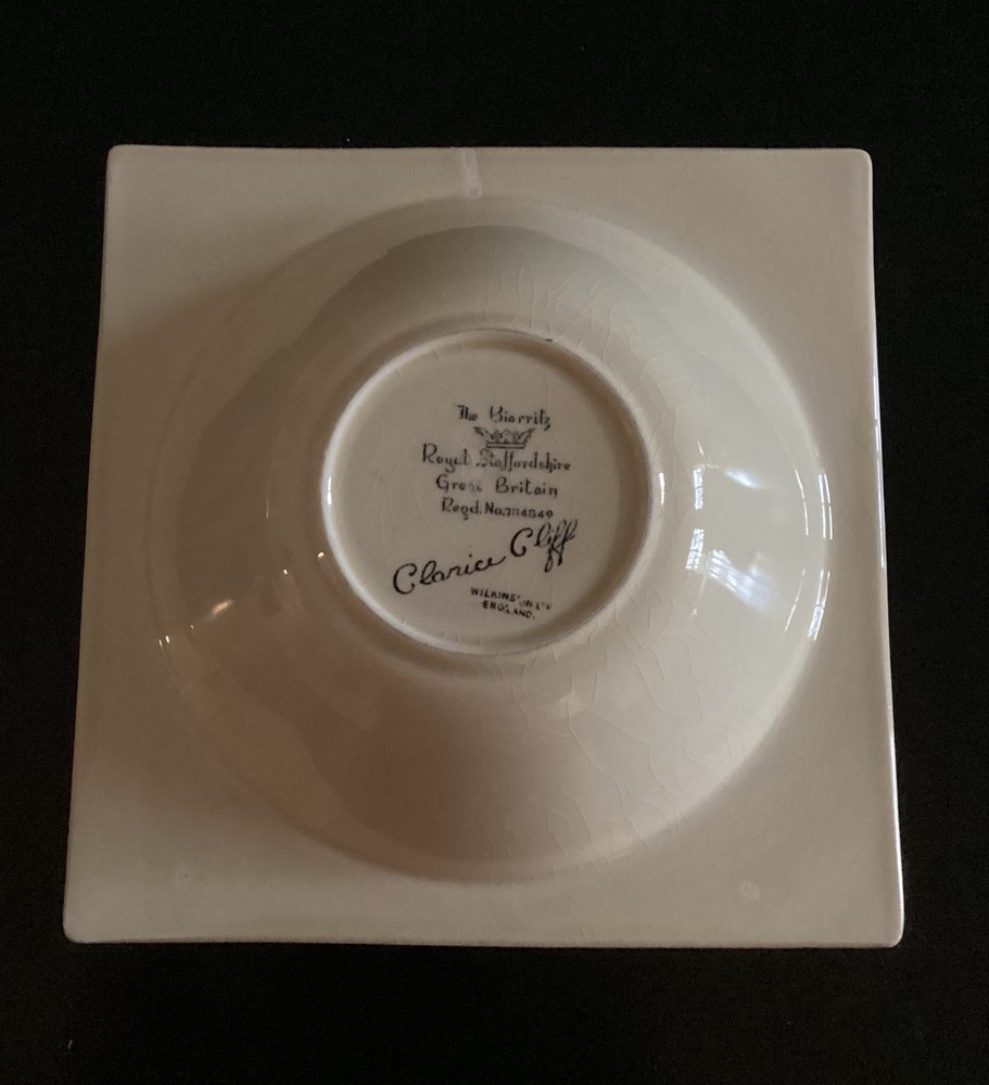 Vintage Clarice Cliff Dinnerware