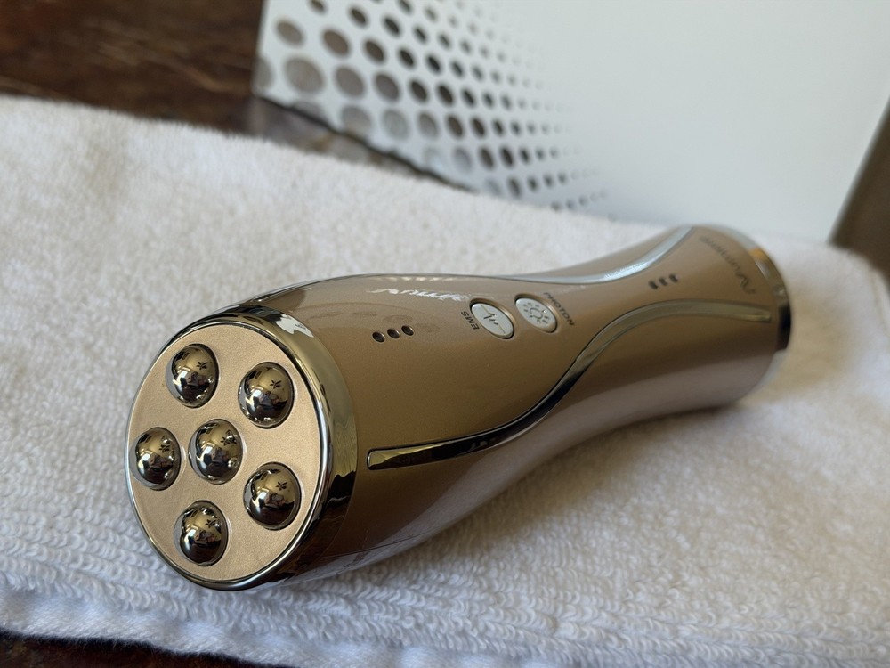 Numiere Multi-Function Facial Machine Gold EMS Photon