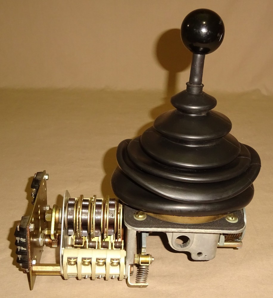 O.E.M. Controls JS2M2822 Crane Joystick Operator Type JS2 NEW