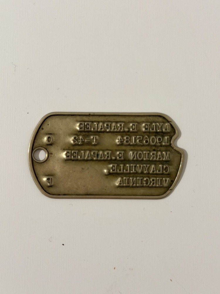 Original WWII US Army Dog Tag T-42 Virginia