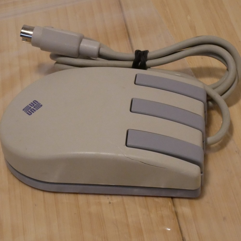 For Parts - Untested Sun 370-1398 Type 5 Optical 3-Button Mouse