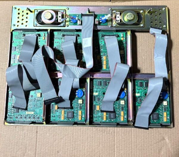 Motorola Dispatch Console L3180A Front Control Panel, Missing one Module