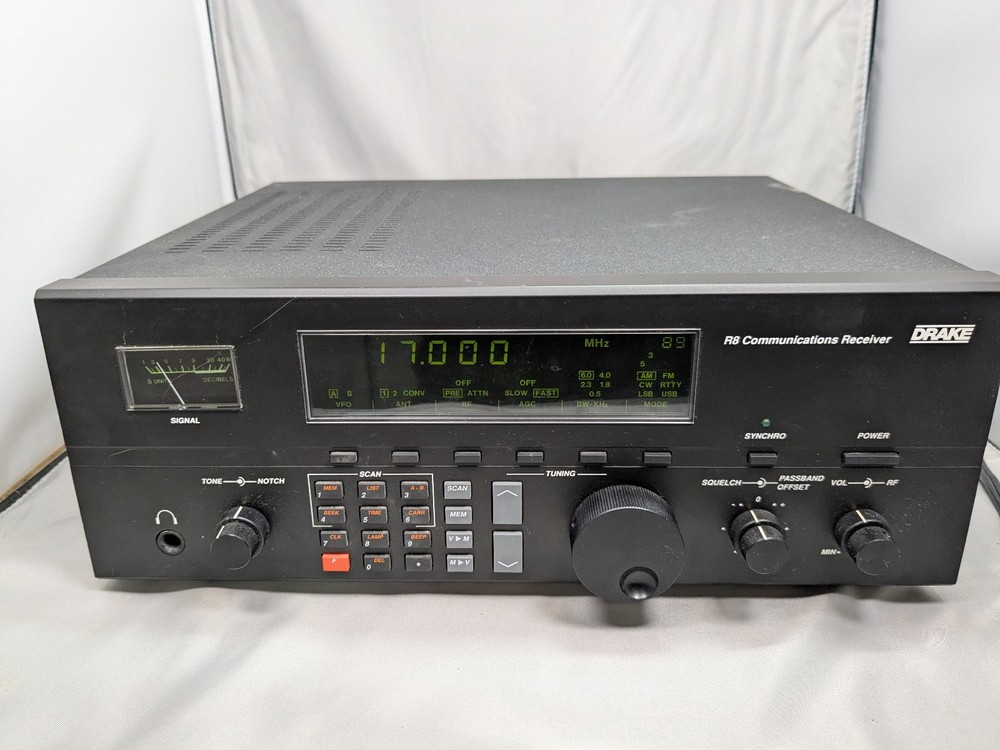 Drake R8 Shortwave AM SSB Ham Radio Communications Receiver Excellent Condition