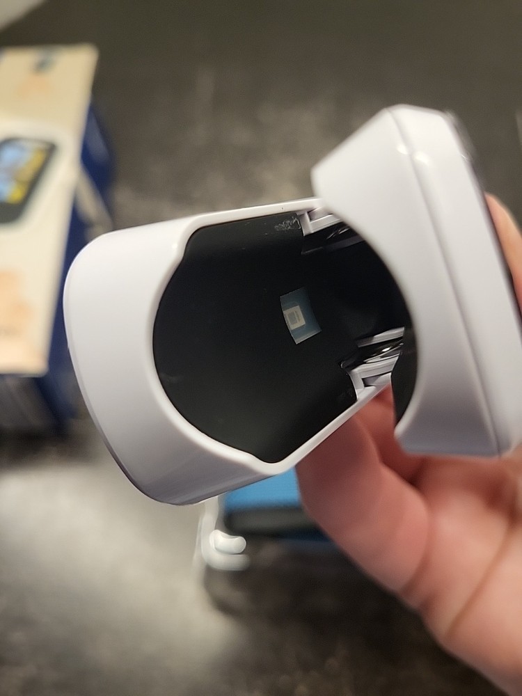 EQUATE Pulse Rate Oximeter Fingertip Oxygen Level Read Description