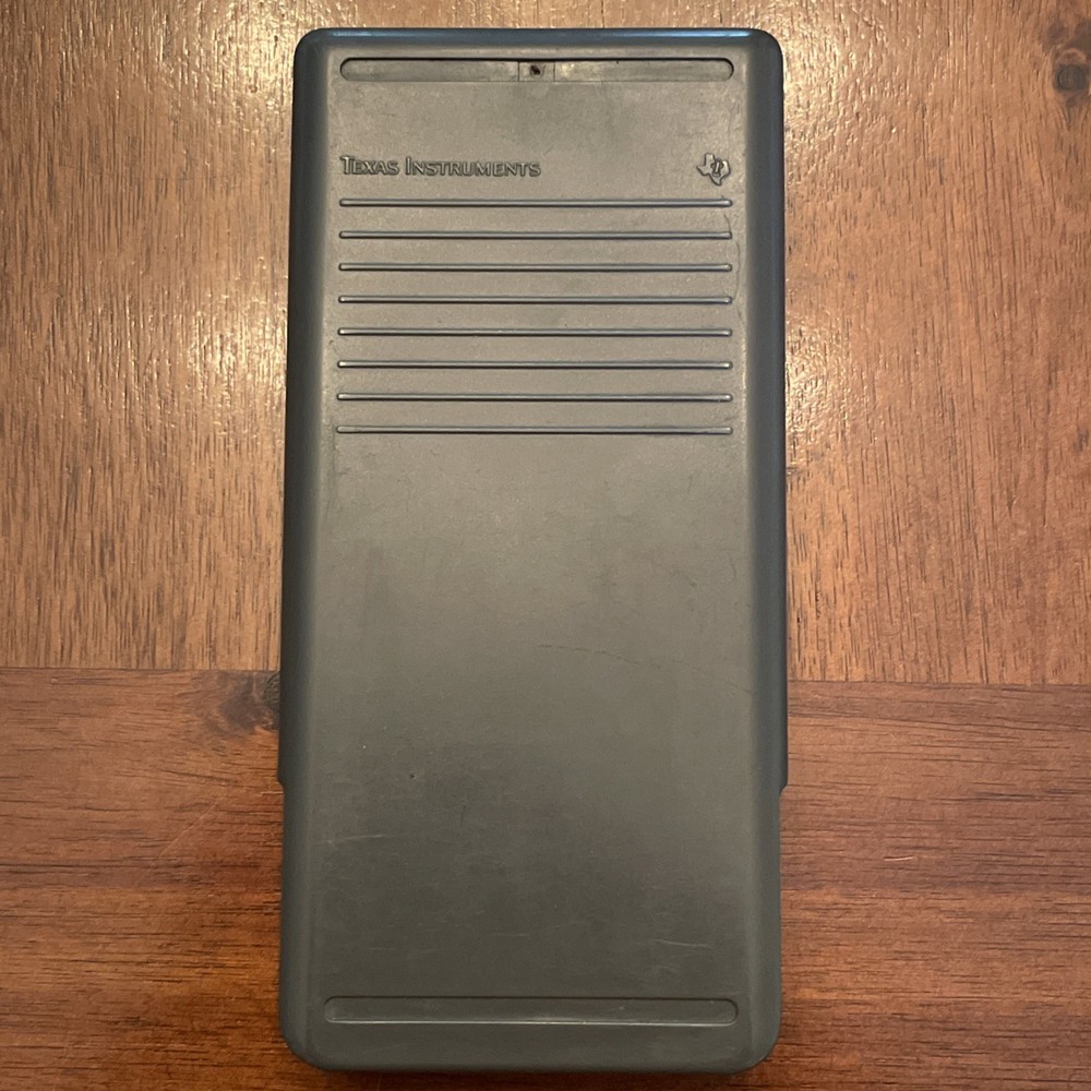 Texas Instruments TI-82 Graphing Calculator with cover - Tested & Working