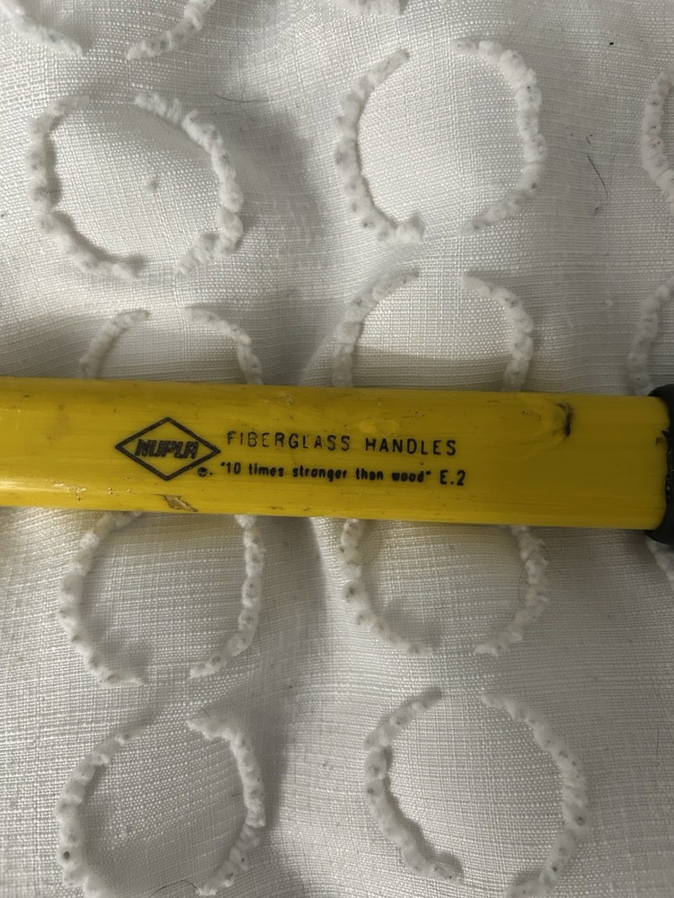 Nupla 18 oz Ball Peen Hammer