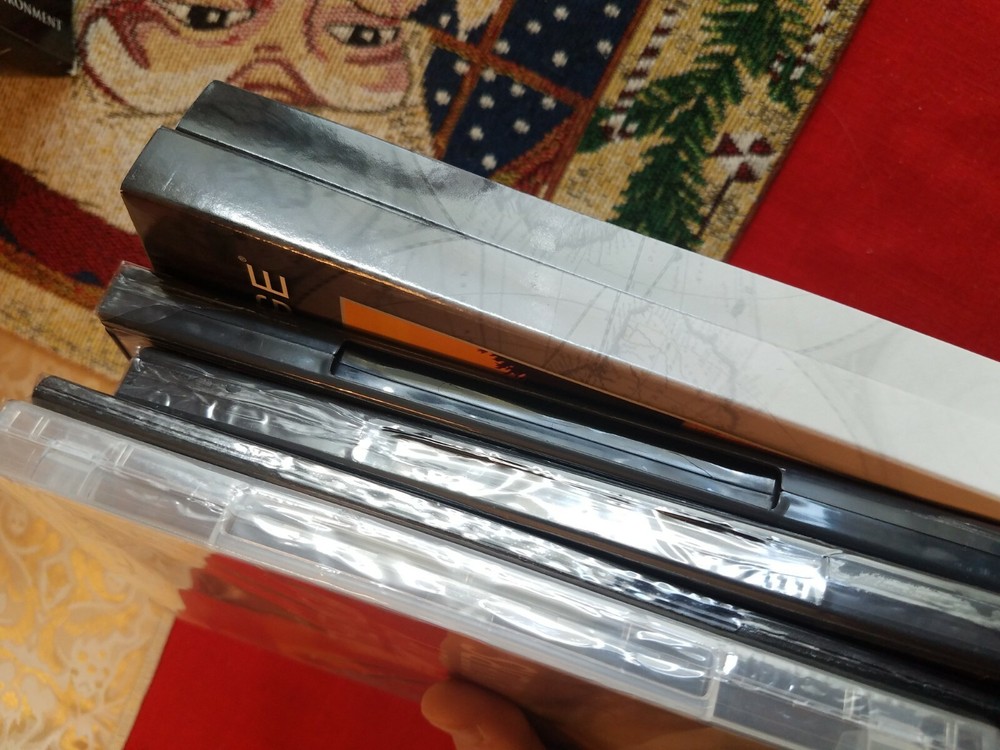 Anthony Robins Disc Lot