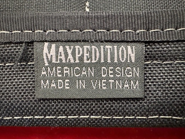 MAXPEDITION DODECAPOD 12 POCKET KNIFE CARRYING CASE, NEW WITH TAGS
