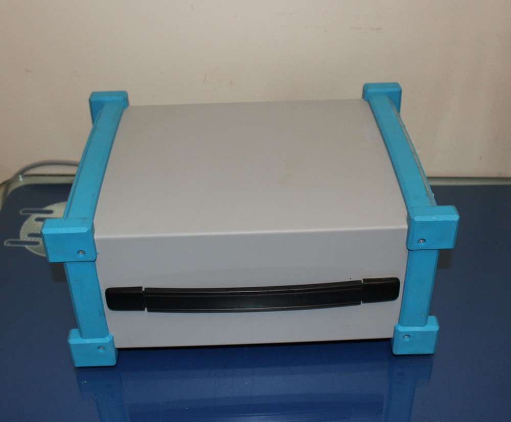 Gould ACQ-7700 Acquisition Interface with 2 Universal Cards Installed.