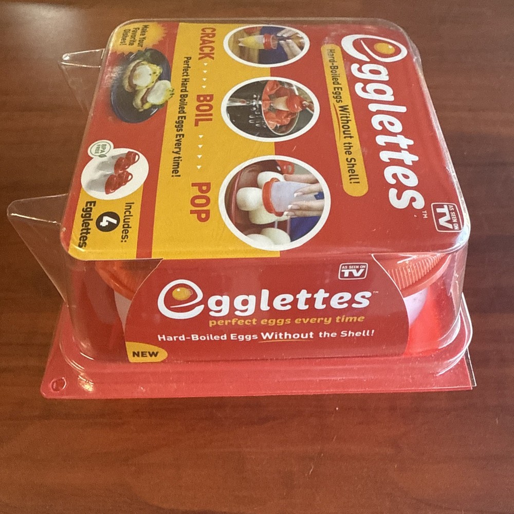 EGGLETTES Hard Boiled Egg Maker, 4 count New in Box.
