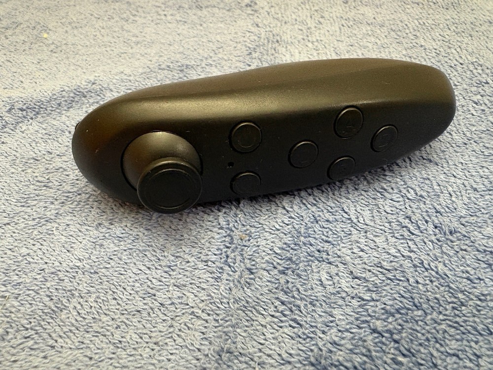 Re Track Utopia 360 Universal Bluetooth Controller