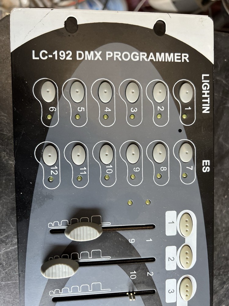 LC-192 DMX PROGRAMMER