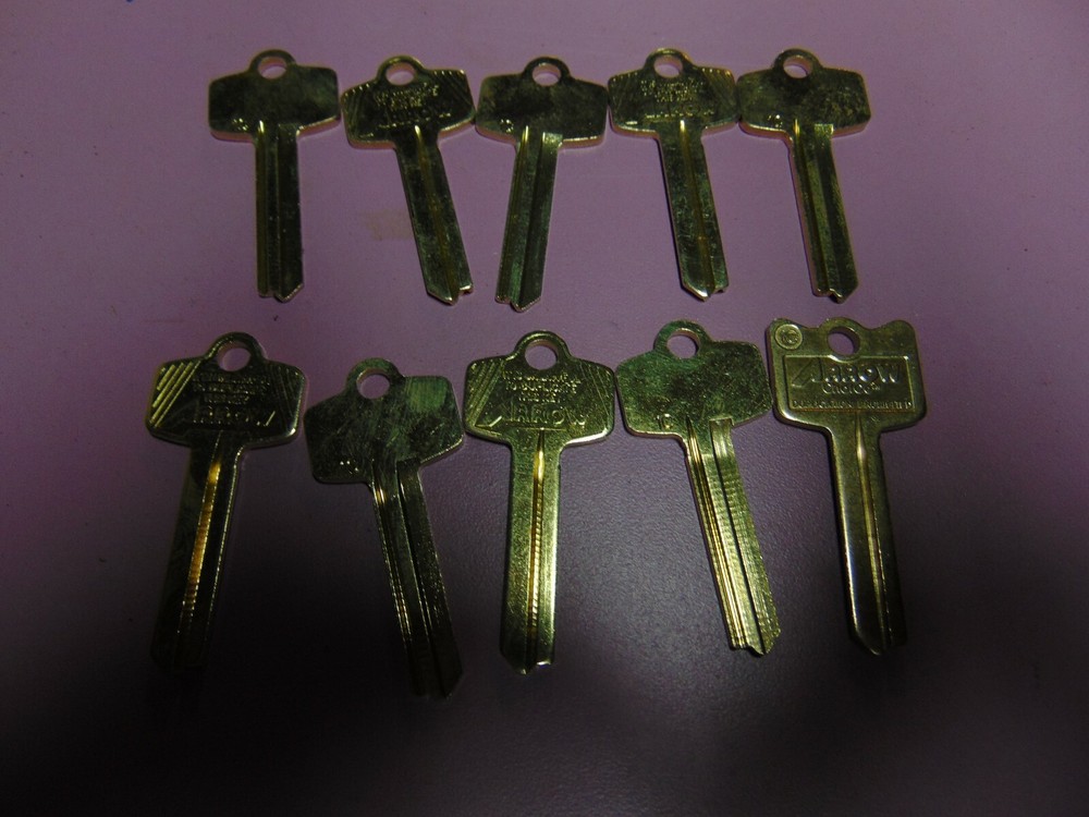 10 - ARROW ORG. 1C KEY BLANKS LOCKSMITH