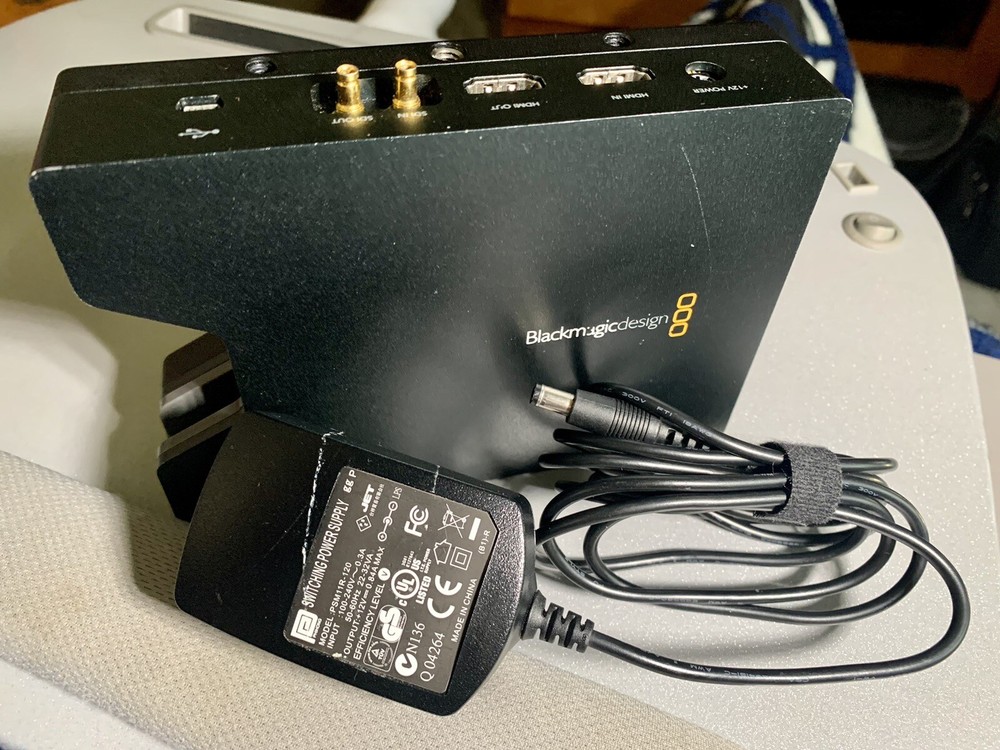 Blackmagic Design HyperDeck Shuttle SSD Field Recorder+++Cheese Plate