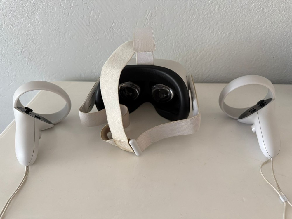 Meta Oculus Quest 2 256GB Standalone VR Headset - White
