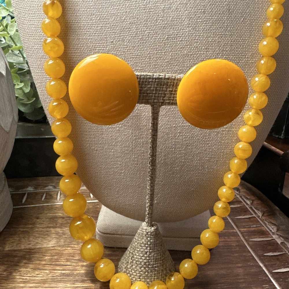 Yellow Beaded Necklace & Matching Screw back Button Earrings