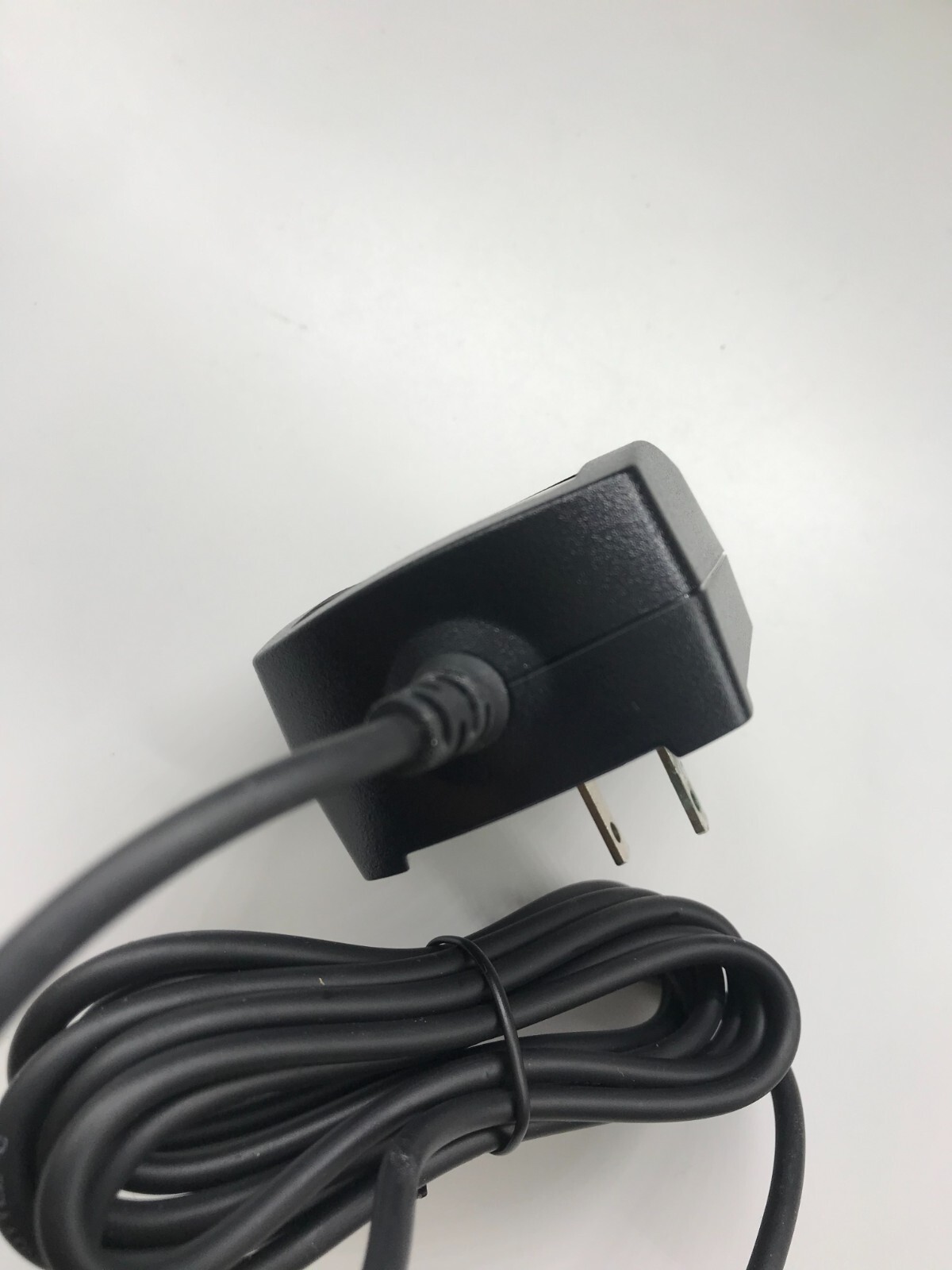 Original Garmin AC Charger adapter 9.5V 1.4A Power cable for Rino 655T 650 610