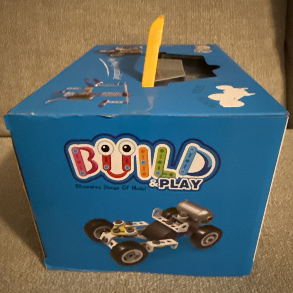 BUILD AND PLAY CONSTRUCTION SET (5 and up) STEM 113 PCS