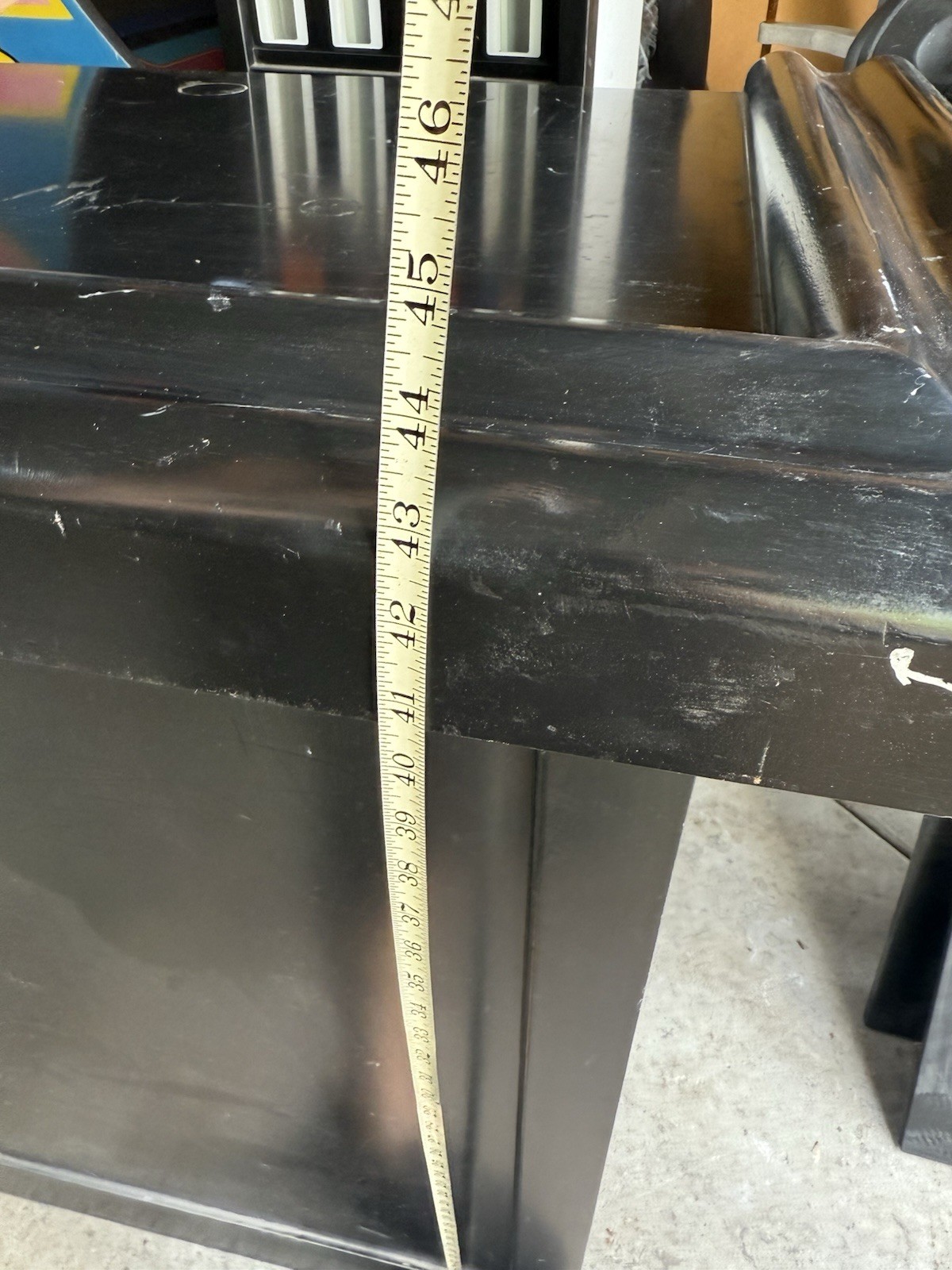 Premium Solid Wood Home Dry Bar with Ample Storage - Black Used 60"