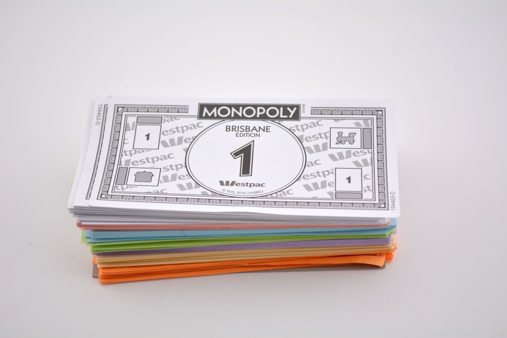 Brisbane Monopoly game replacement part pieces - money