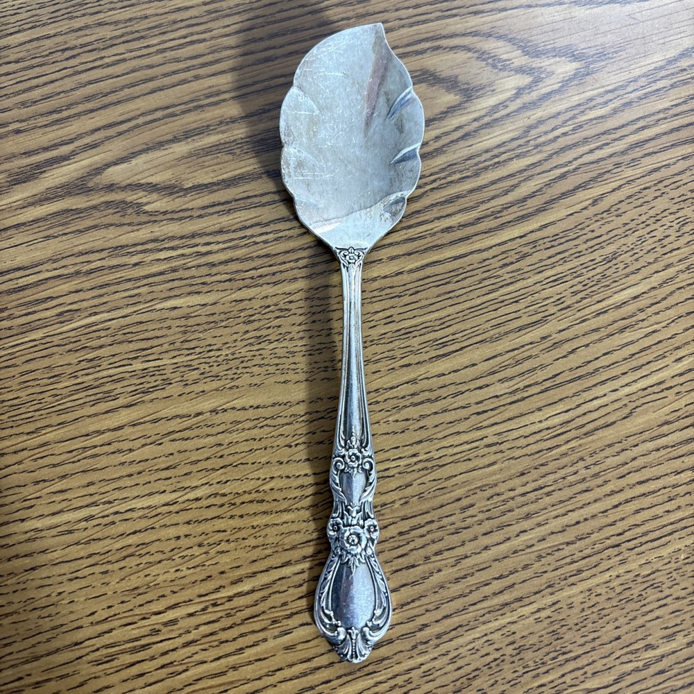 I.S. HERITAGE 1847 Roger Bros Pickle Fork - Master Butter Knife - Jelly Server