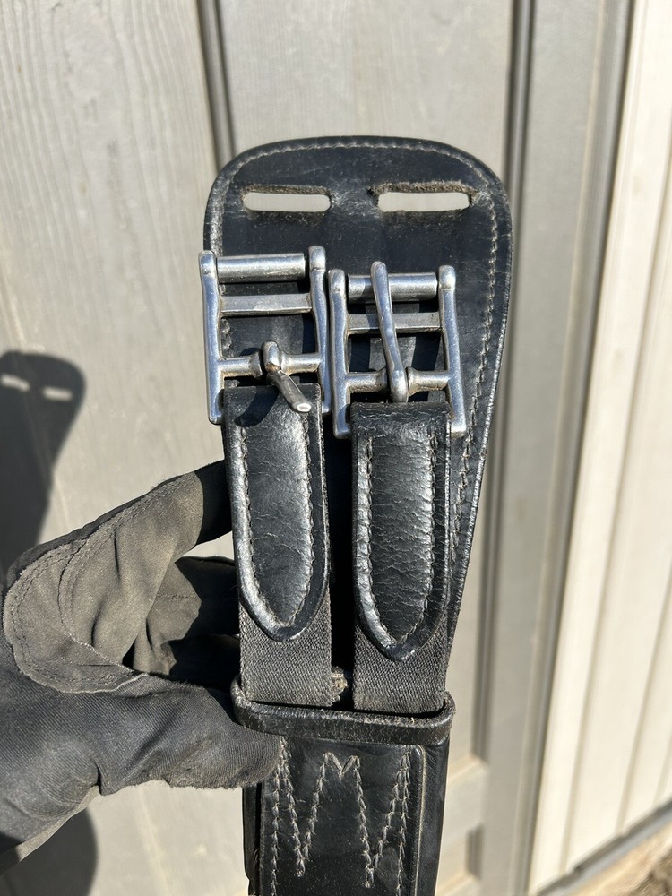 Schleese girth Black 30”
