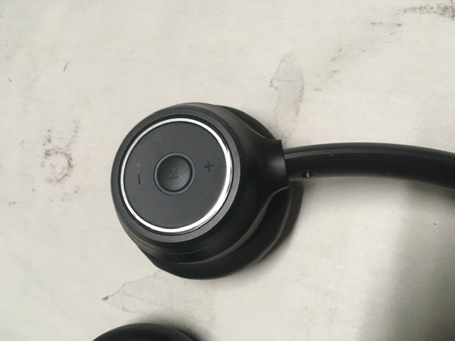 Gixxted KH109M Bluetooth USB Headset w/ Mic & USB receiver & USB-C cable working