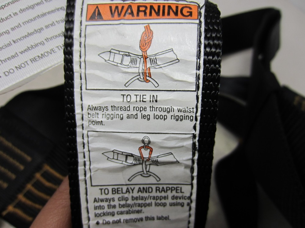 New Old Stock Misty Mountain Threadworks Infinity Standard Adjustable Harness