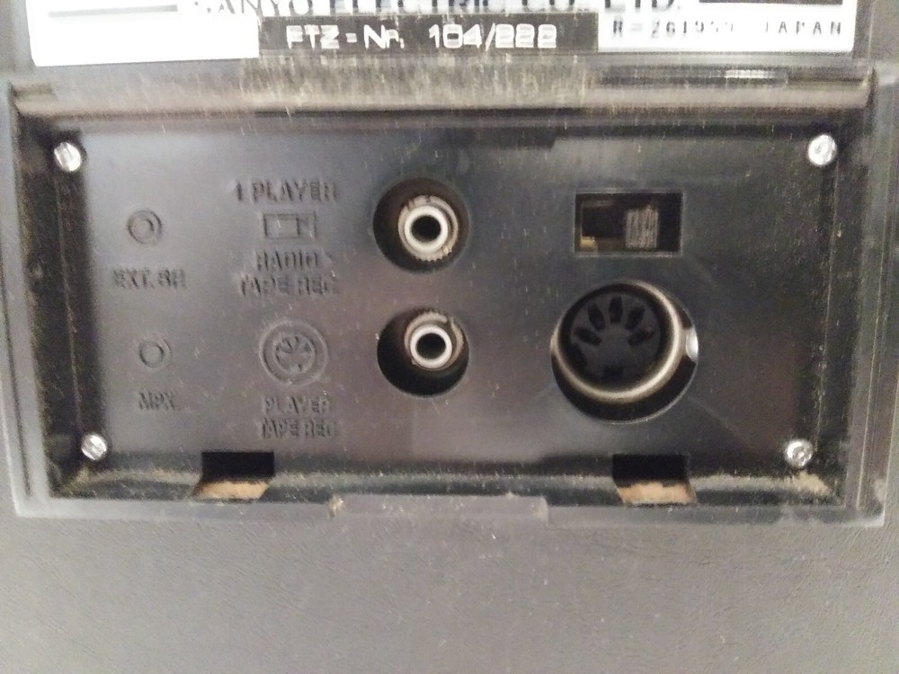 1968 Sanyo transworld model 18H-815