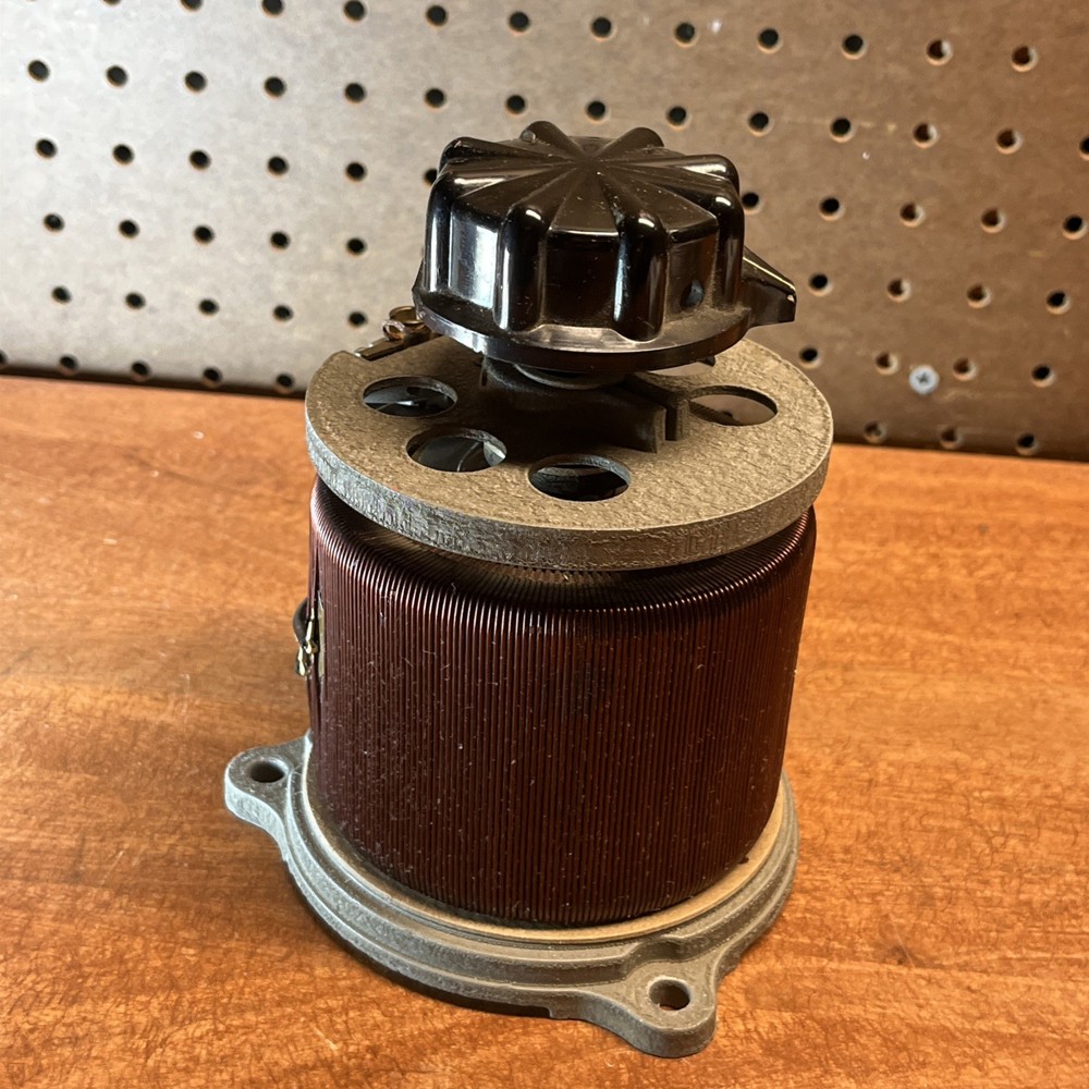 Adjust-A-Volt 500BU Variac 1kVA 7.5A Variable Auto Transformer 115V Tested