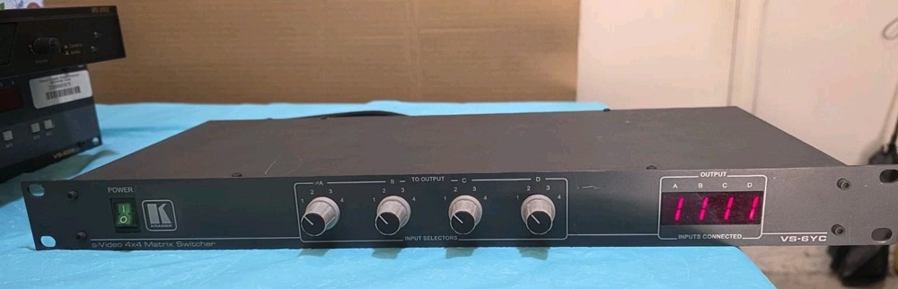 KRAMER VS-6YC S-VIDEO 4X4 MATRIX SWITCHER.