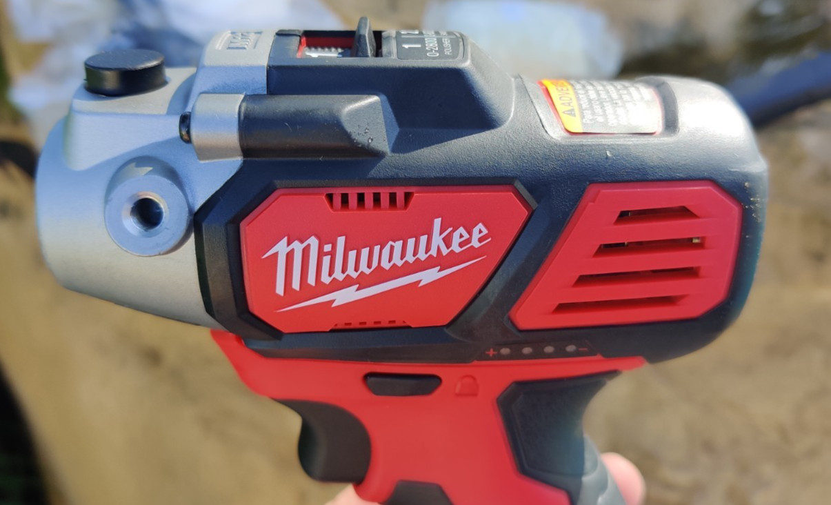Milwaukee 2438-20 M12 12V Variable Speed Polisher/Sander Bare Tool SEALED NEW ✅