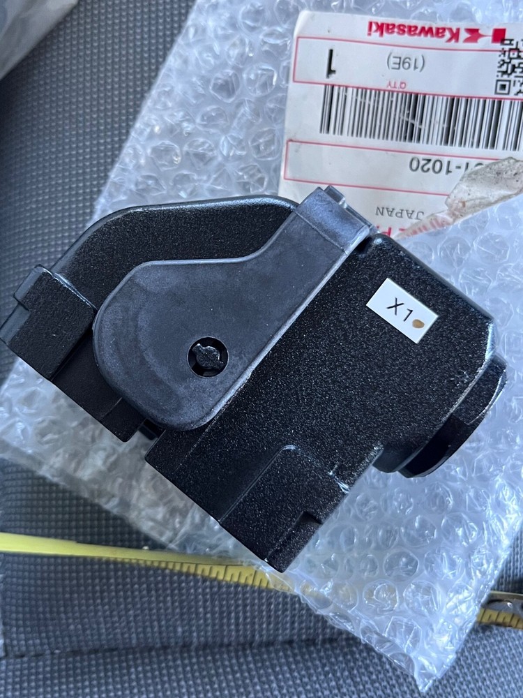 Kawasaki Robot Connector Assembly