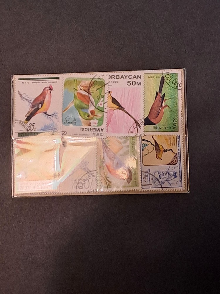 50 DIFFERENT WORLD THEMTIC BIRDS C.T.O BULK