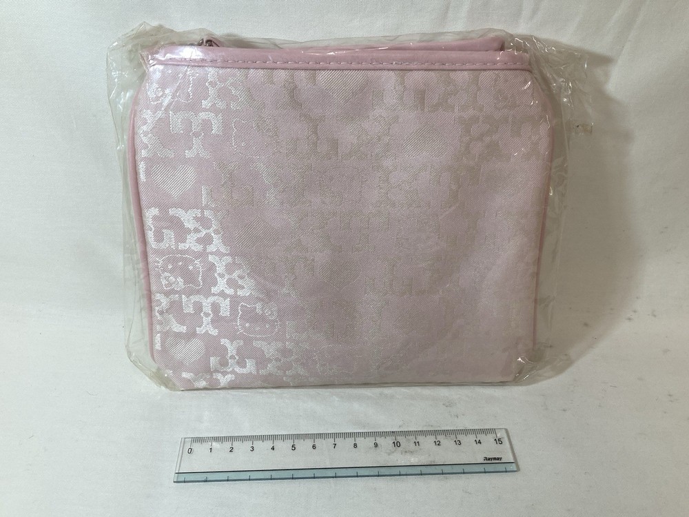 [M480]Sanrio Hello Kitty Monogram pouch Pink