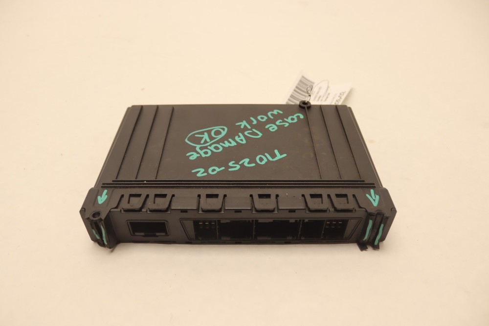 2018-2023 PETERBILT 579 PACCAR VECU CAB CONTROL MODULE UNIT OEM