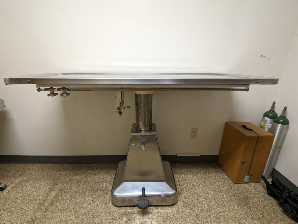 Shor-line classic flat top surgery table