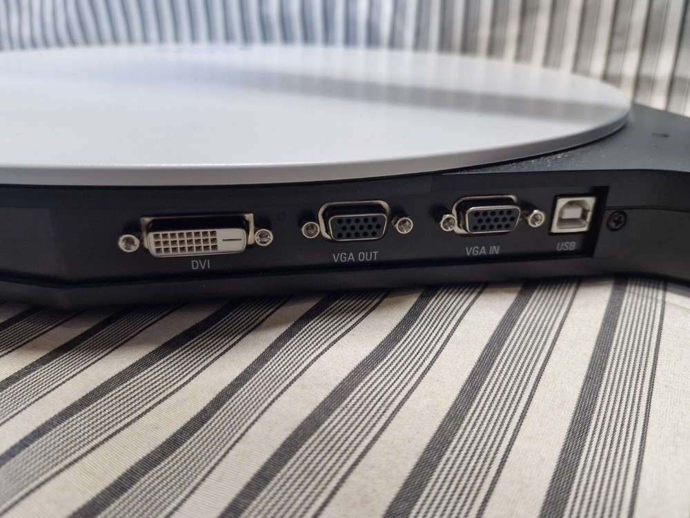 Samsung UF-130ST Digital Presenter